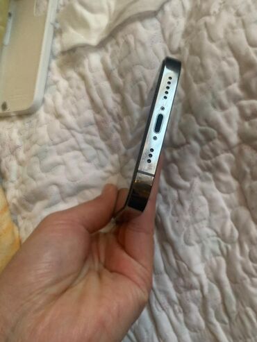 Apple iPhone: IPhone 12 Pro, Б/у, 128 ГБ, Графит, Чехол, 88 % — 5