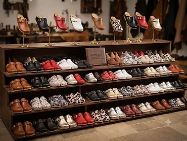 tn buzz patike: Ručno rađene klompe i papuče – bogata kolekcija modela za svakodnevno — 1