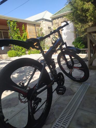 İdman velosipedləri: Dağ velosipedi 26", sürətlərin sayı: 21