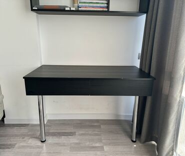 модульная мебель: Комплект: письменный стол встраиваемый+полка Размеры: Стол 60,5 см х