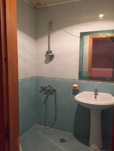 Köhnə tikili: Bakı, 4 otaqlı, Köhnə tikili, 120 kv. m — 16