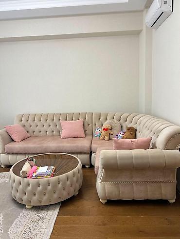 ev nerdivani: Divan 500azn satılır. Ölçü 2.40×1.60 Ünvan Yasamal (aml)0 — 1