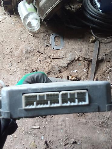 Другие детали для мотора: Мазда хедос 2куб.Трамблёр (распределитель зажигания) с крышкой и — 9