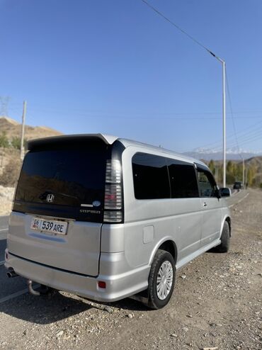 Honda: Honda Stepwgn: 2003 г., 2 л, Автомат, Бензин, Минивэн — 6