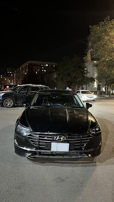 Hyundai Sonata: 2019 г., 2 л, Автомат, Газ, Седан