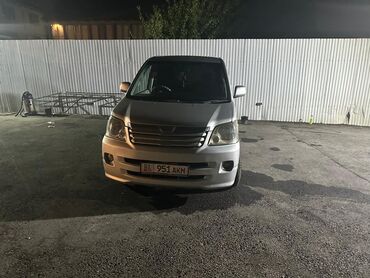 Toyota: Toyota Noah: 2002 г., 2 л, Автомат, Бензин, Минивэн — 1