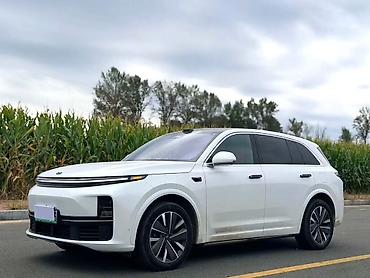 neta ls: Lixiang L7: 2023 г., Гибрид, Кроссовер — 1