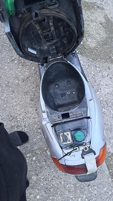 Ostali motocikli i skuteri: Motor malaguti F10 nema papire — 8