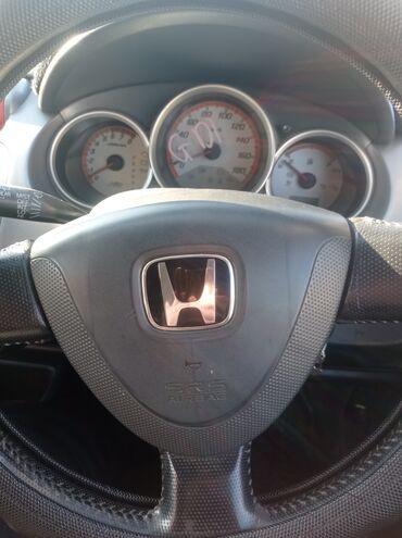 Honda: Honda Fit: 2006 г., 1.5 л, Вариатор, Бензин, Хэтчбэк