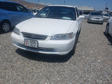 Honda: Honda Accord: 1998 г., 2 л, Автомат, Бензин, Седан