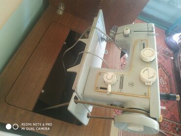 курсы технолога швейного производства: Тигүүчү машина Электромеханикалык, Автомат