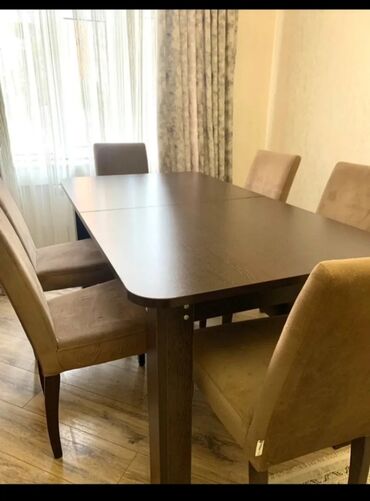 Masalar: Qonaq otağı üçün, İşlənmiş, Açılan, Dördbucaq masa, 6 stul