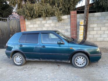 Volkswagen: Volkswagen Golf V: 1994 г., 1.8 л, Механика, Бензин