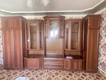 кухонные гарнитуры б: Гарнитур для зала, Б/у, Самовывоз