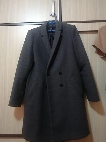 muški šeširi: Elegantni muški kaput – tamnosiva boja - Dizajn: klasičan dvoredni — 1
