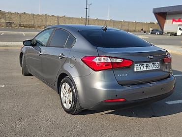 Avtomobil satışı: Kia Forte: 1.8 l | 2015 il Sedan — 3