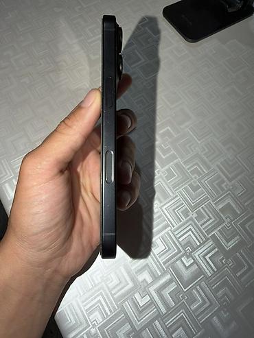 aphone x: IPhone 16 Pro, Б/у, 256 ГБ, Black Titanium, Зарядное устройство, Кабель, 90 % — 4