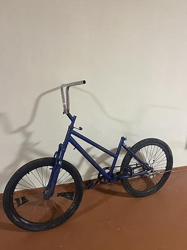 format velosiped: Velosiped – BMX tipli, sadə və möhkəm quruluş - Çərçivə: poladdan — 2