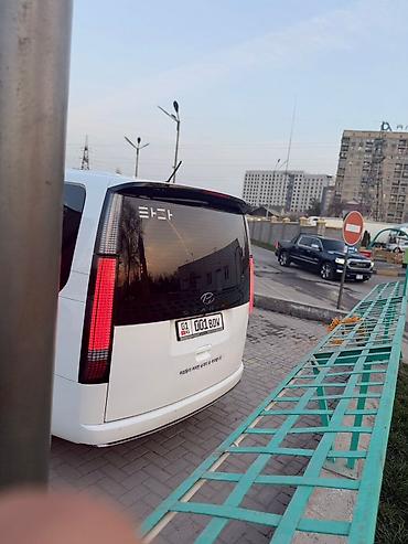 Hyundai: Hyundai Staria: 2022 г., 3.5 л, Автомат, Газ, Минивэн — 5