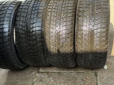 покрышки на 17: Зимние шины (комплект из 4 шт.) Разно широкие Зад 285/45/R19 Перед at lalafo.kg покрышки на 17: Зимние шины (комплект из 4 шт.) Разно широкие Зад 285/45/R19 Перед