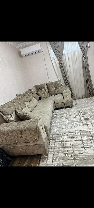 sade divan: Künc divan 250 azn satılır açılır, bazası var 7 aydı alınıb ünvan — 1