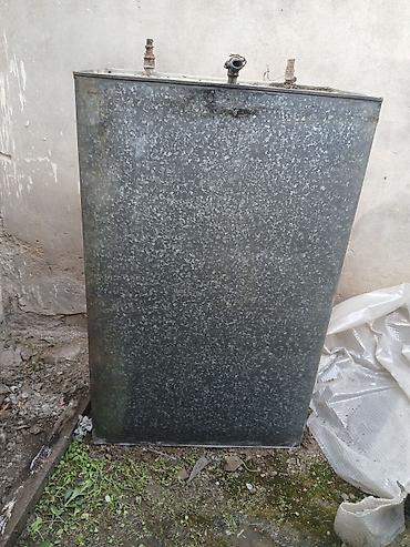 hər şey: Sink qaplı metal su/yanacaq çəni - Material: qalvanizli (sink — 1