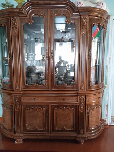 xüsusi hazırlanmış mebel: Горка, Б/у, 4 двери, Распашной, Прямой шкаф, Азербайджан