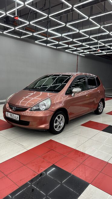 Honda: Honda Fit: 2004 г., 1.3 л, Вариатор, Бензин, Хэтчбэк