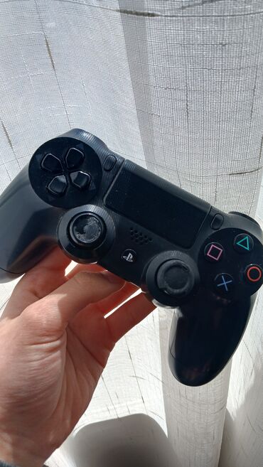 PS4 (Sony PlayStation 4): Джостик от плейстейшена 4 состояние б/у продам за 500сом