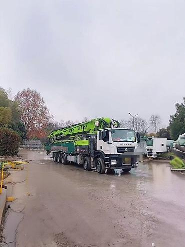 Бетононасосы: Бетононасос, Mercedes-Benz — 37