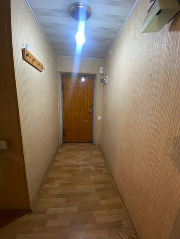 şəmkir kirayə: İnşaatçılar metrosunun yaxınlığında orta təmirli 2 otaqlı boş mənzil