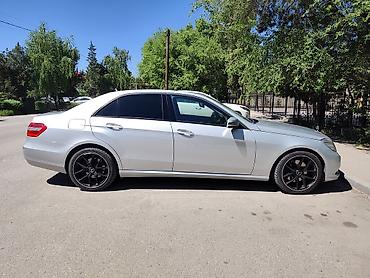 bud e9: Mercedes-Benz E-Class: 2010 г., 3.5 л, Автомат, Бензин, Седан — 9