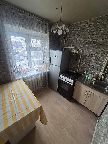 Продажа квартир: 1 комната, 30 м², 2 этаж, Старый ремонт — 1