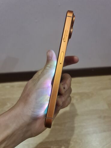 Apple iPhone: IPhone 17 Pro Max, Б/у, 256 ГБ, Оранжевый, Кабель, 70 % — 20