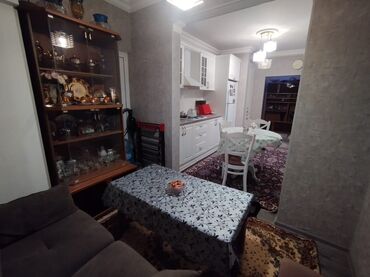 Köhnə tikili: Bakı, 4 otaqlı, Köhnə tikili, m. Həzi Aslanov, 105 kv. m — 19