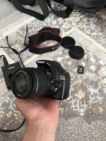 фотоаппараты в аренду: Продам Canon EOS 1100D в идеальном состоянии!** 🔹 Полный