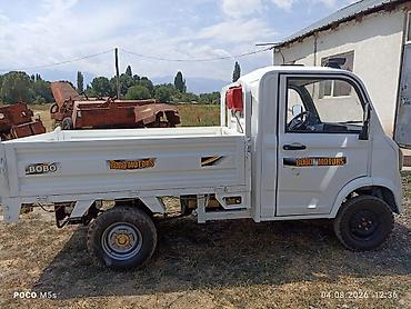 Мини-грузовик BOBO MOTORS, бортовой едет с бензином и током -