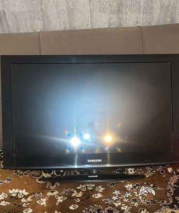 android smart box tv: Bunu elan edərdiniz 150azn ünvan xırdalan əlaqə:0558405327 rəngi biraz