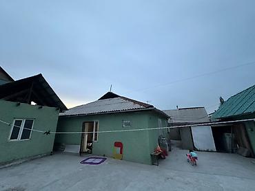 частный дом ак орго: 🏡 Продаётся участок с домом в жилмассиве Ак-Орго! 📍 Адрес: жилмассив — 4