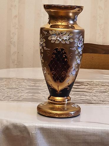 semeni dekoru: Bir vaza — 5
