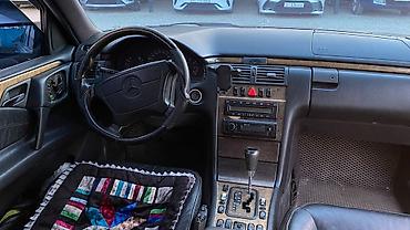 audi 80 сатылат: Mercedes-Benz E-class AMG: 1998 г., 3.2 л, Автомат, Газ, Седан — 10