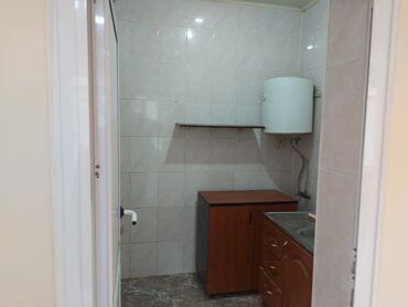 Ofislər: Sumqayıt,17- ci məhəllə,H .Əliyev prospekti ilə Polad Həşimov küç — 8