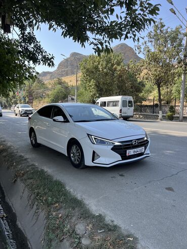автомобиль фит: Hyundai Avante: 2019 г., 1.6 л, Автомат, Бензин, Седан