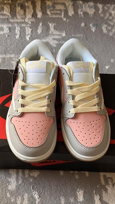 джордан обувь: Кроссовки Nike Air Jordan 1 Low (детские) - Цвет: чёрно‑белый — 5