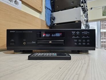 IPod i MP3-plejeri: Denon DCD-335 CD plejer sa daljinskim upravljačem. - Tehnologija: PCM — 5