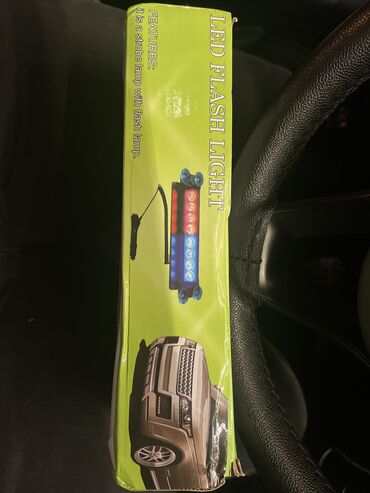 mawin aksesuar: LED FLASH LIGHT ag sari yanir tezedir istifade olunmayib mawin uzerine