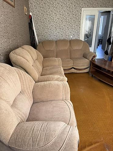 кресло кожа: Комплект мягкой мебели в классическом стиле в идеальном состоянии - — 3