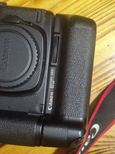 Enerji qurğuları: *SATILIR* 5D mark II 50 mm 1.8 lens Flash Flash üçün orginal zaryadka — 7