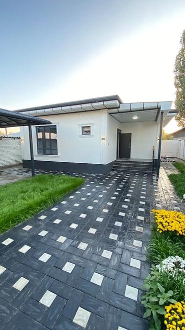 3 комнаты, 100 м², 3 соток, Бишкек, Заря Собственник