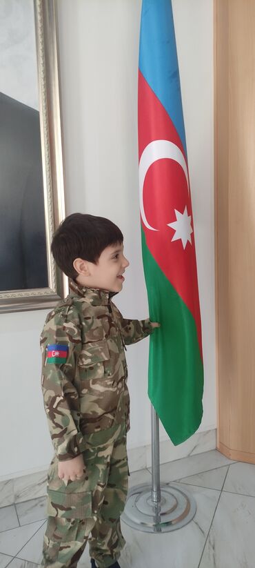 Bayram kostyumları: Uşaqlar üçün hərbi geyimlərin kirayəsi və satışı. Hər ölçü və yaş -da lalafo.az — 3 Bayram kostyumları: Uşaqlar üçün hərbi geyimlərin kirayəsi və satışı. Hər ölçü və yaş — 3